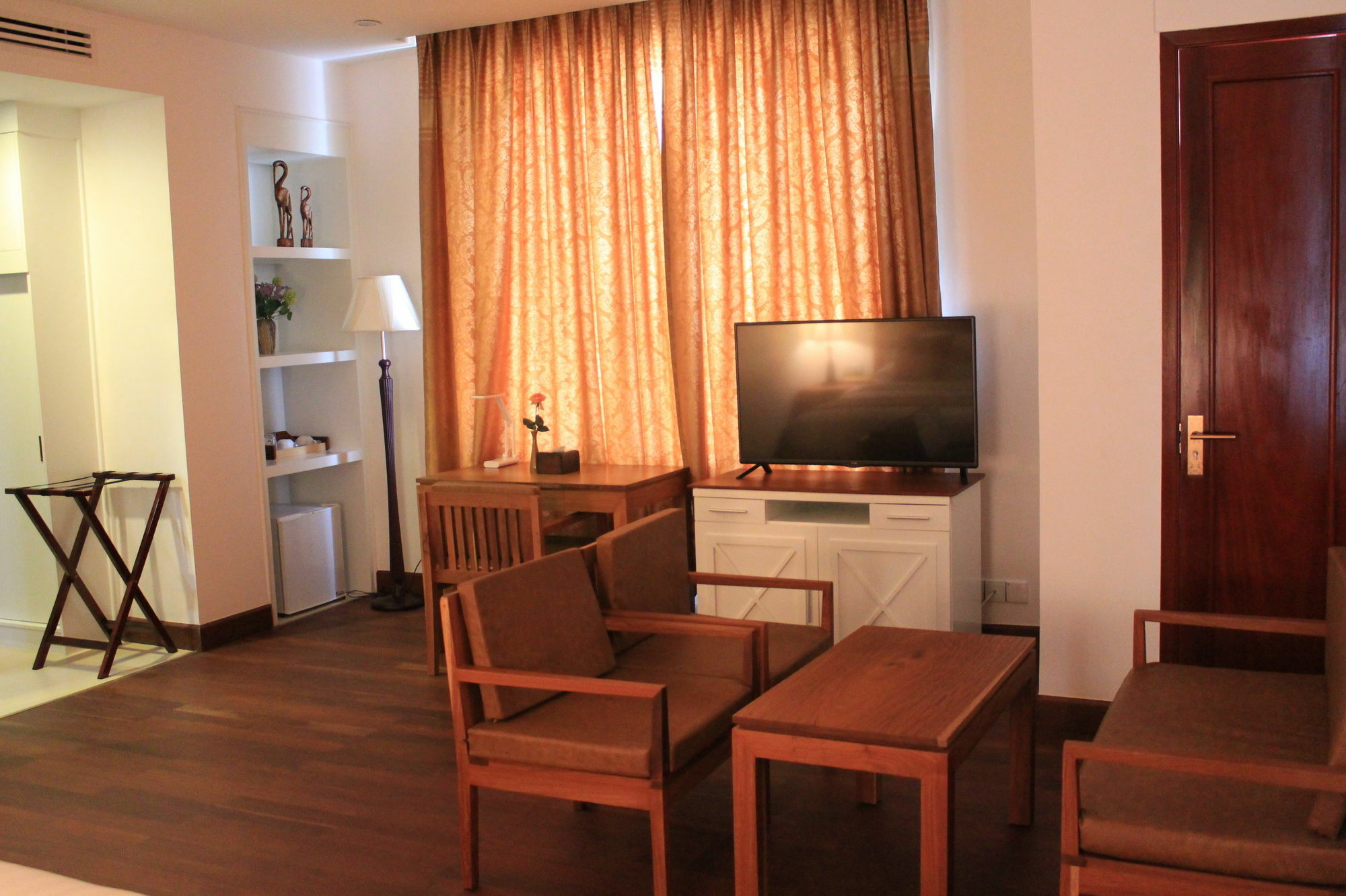 Phnom Penh Katari Hotel Dış mekan fotoğraf