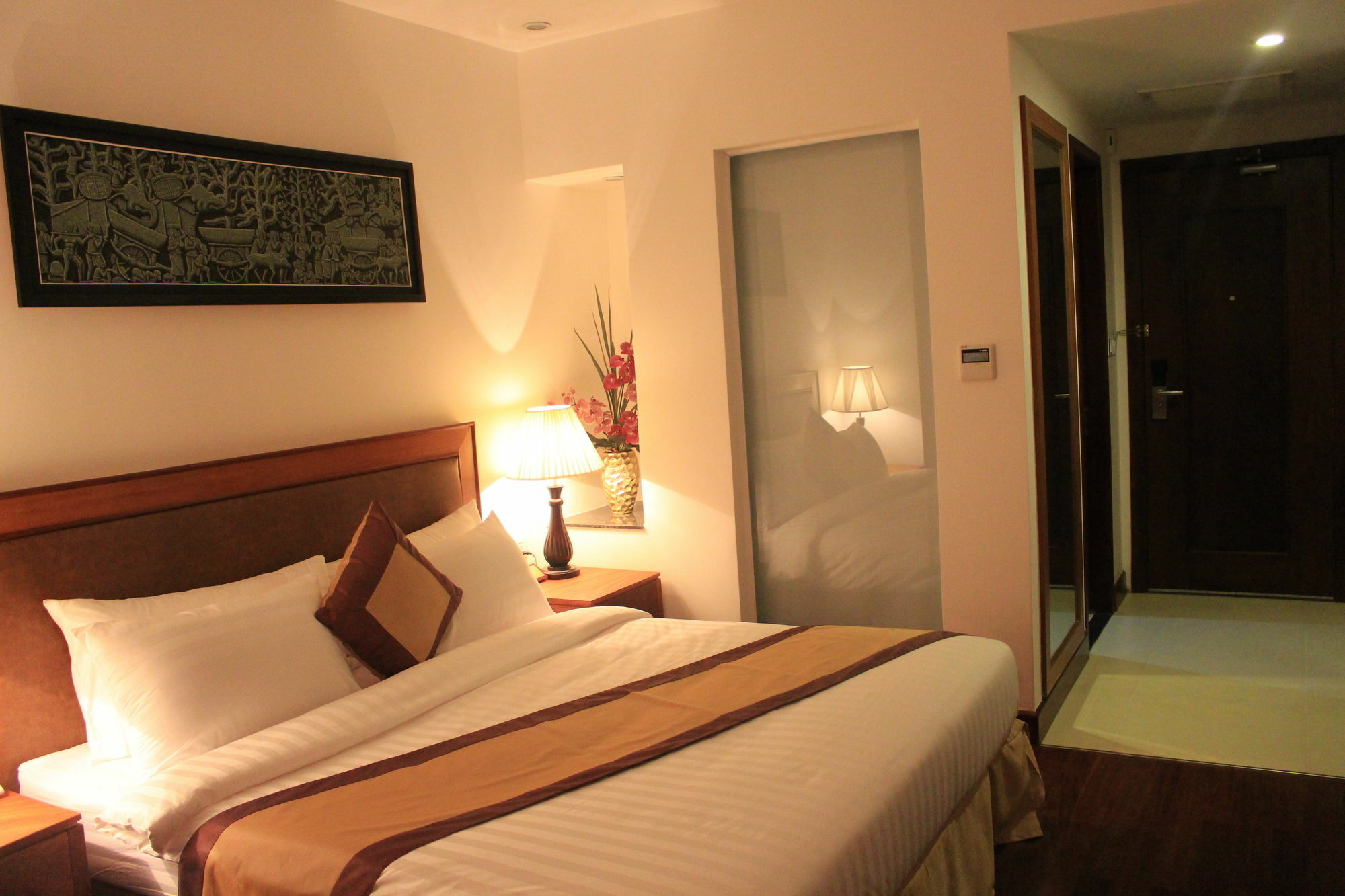 Phnom Penh Katari Hotel Dış mekan fotoğraf